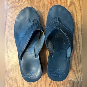 Black Reef Flip Flops size 9